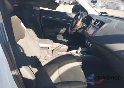 2022 Mitsubishi Outlander Sport 2.0 Es Awc z USA, uszkodzony, nr VIN JA4ARUAU0NU004661